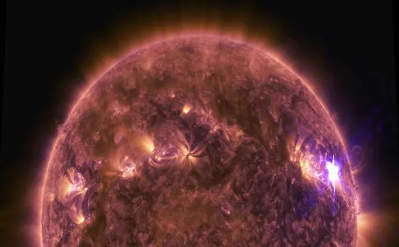 Sun's edge imaged for the first time by NASA scientists