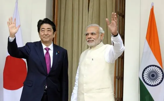 Prime Minister Narendra Modi meets Japanese PM Shinzo Abe in Laos ahead of ASEAN