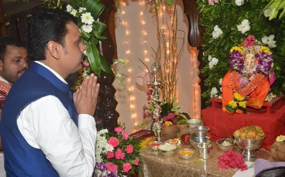 Ostracised in their own village, couple performs Ganesh Puja at CM Fadnavis's house