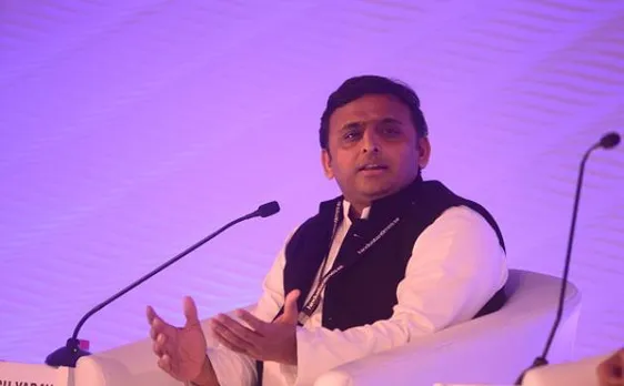 Akhilesh hails Rahul, says we can forge a 'friendship' 