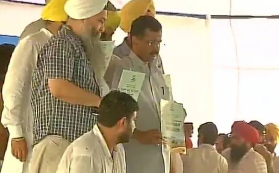 AAP cheif Arvind Kejriwal slams SAD-BJP, launches AAP's manifesto for farmers