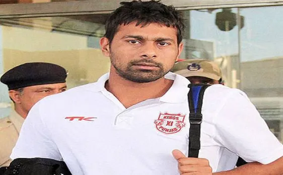Cricketer Praveen Kumar to start new innings in politics by joining Samajwadi Party