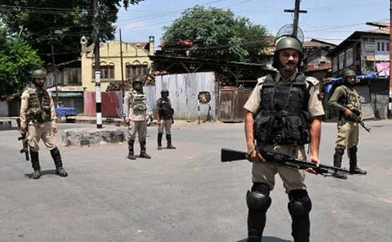 Curfew to be imposed in 10 districts of Kashmir on Bakr-Eid; Helicopters, drones to be used for surveillance