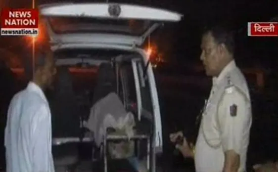 Helpless man wanders for 5 hours in ambulance with wifeâ€™s dead body in Delhi