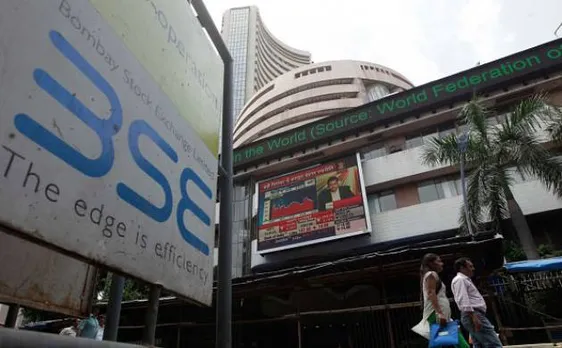 Indian Stock markets languish due to weak macroeconomic data 