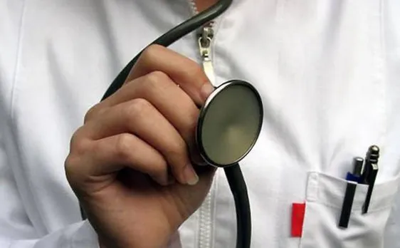 Doctor couple of AHRCC held for anti-cancer medicine fraud