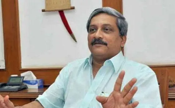Kejriwal's tongue had to be trimmed as he spoke against PM: Defence Minister Manohar Parrikar