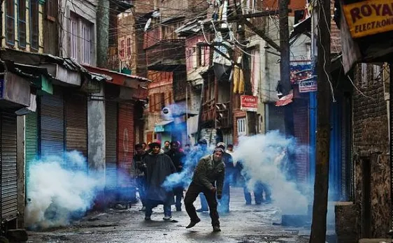 J-K High Court refuses to ban pellet guns, says 'so long as there is violence by unruly mobs, use of force is inevitable'
