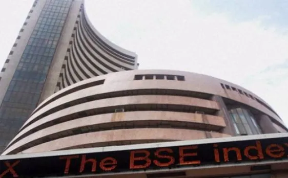 Market remains volatile as Sensex cuts down losses