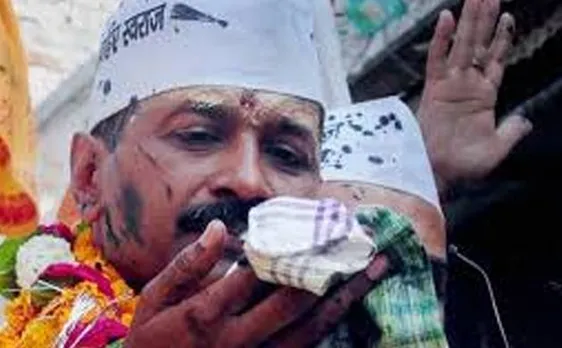 Ink attack on Arvind Kejriwal in Bikaner for his remark on Indian Armyâ€™s surgical strike