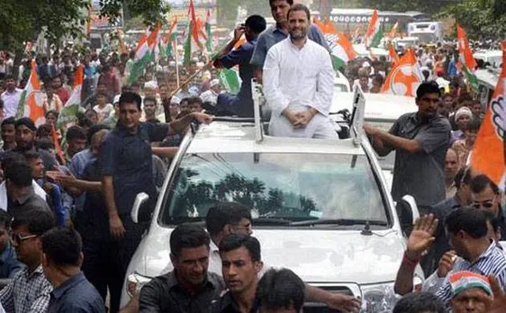 Ashok Tanwar and Bhupender Singh Hooda supporters clash during Rahul Gandhi's Kisan Yatra in Delhi