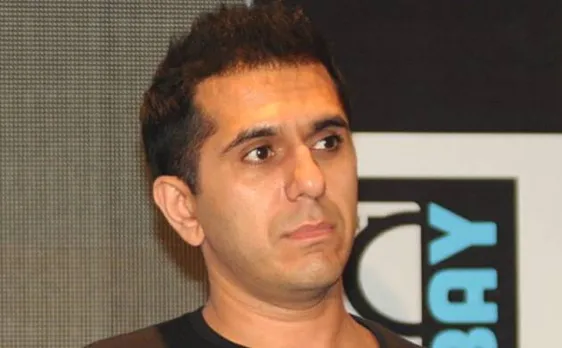 Ritesh Sidhwani declines reports about immediate release of 'Raees' starring Shah Rukh Khan
