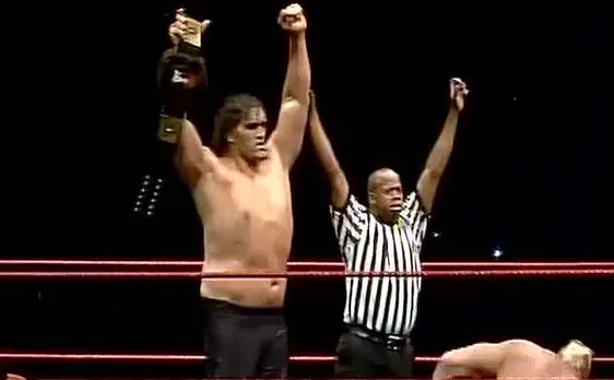 Continental Wrestling Entertainment: The Great Khali beats three international wrestlers