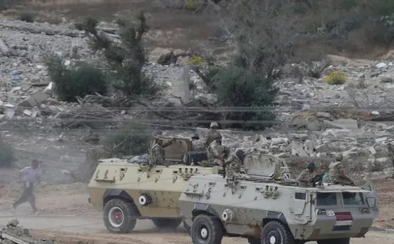 15 terrorists, 12 Egyptian soldiers killed in major attack on army check point in Sinai Peninsula