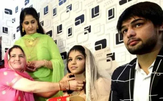 Olympic medallist Sakshi Malik engaged to Satyawart Kadian