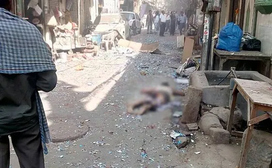 Caught on CCTV: 1 killed, 5 hurt in blast at Delhi's Chandni Chowk; Rajnath speaks to police commissioner