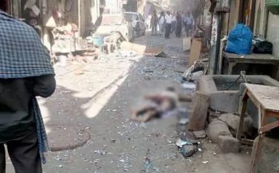 Chandni Chowk blast: Cause uncertain, cops hunt for man carrying crackers in plastic bags
