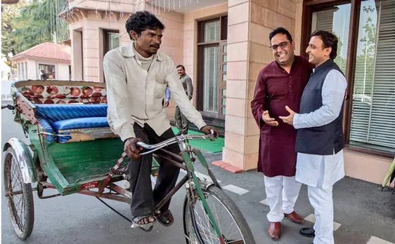 UP: Traffic jam forces Paytm CEO to take rickshaw enroute Akhileshâ€™s office in Lucknow