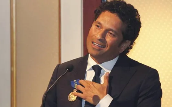 Sachin Tendulkar wishes â€˜Happy Diwaliâ€™ to army personnel; prays for their well-being 