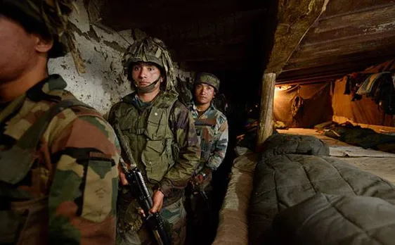 Security forces arrest 5 suspected militants, policeman in Jammu and Kashmir