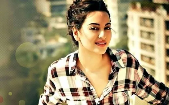 Watch: Sonakshi Sinha sizzles as she pays tribute to Sridevi in Force 2 song Kaate Nahi Kat Te
