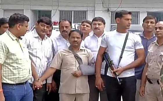 Pak espionage racket: Samajwadi Party MP Munawwar Saleem's close aide Farhat arrested by Delhi Police