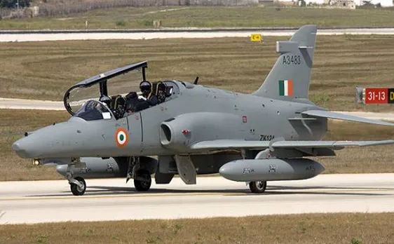 Rolls Royce paid 10 mn pounds bribe to Indian defence agent for deal of Hawk aircrafts: Report