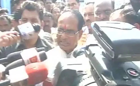 Vote bank politics on death of head constable is highly condemnable, says CM Chouhan 