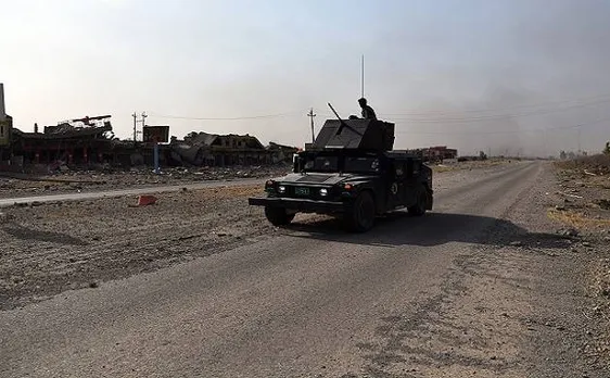 Iraqi forces up in arms to raze IS from Mosul, Islamic State retaliates with missiles  