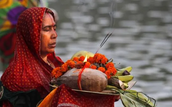Chhath Puja 2016: Check out subh muhurat for Sandhya Arghya and Usha Arghya