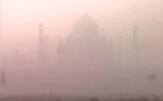 Centre, Delhi govt continue blame game as pollution engulfs North India; Iconic Taj Mahal lost in smog