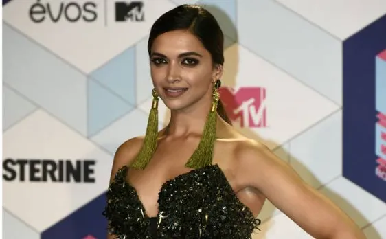 British publication labels Deepika Padukoneâ€™s outfit as â€˜Bollywood blunderâ€™