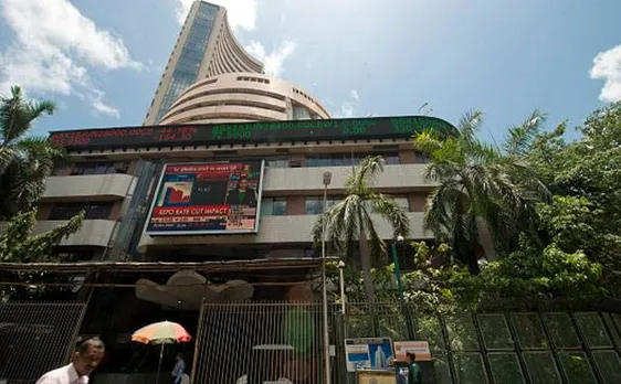Sensex rallies 185 points on FBI relief for Hilary Clinton in personal email server probe
