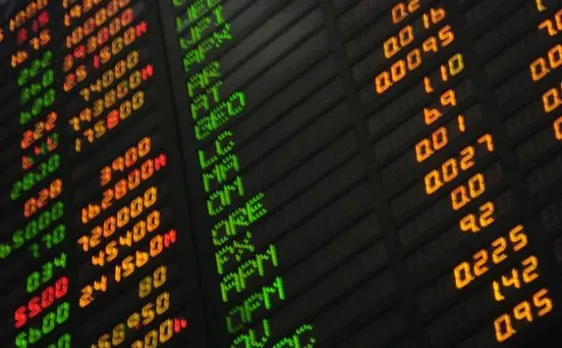  After Wednesday's crash, Sensex now zooms 420 points