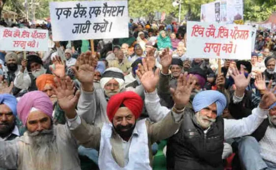 One Rank, One Pension: Congress takes out candle light marches
