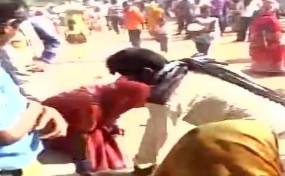 Watch | Salt rumour: Locals rob ration shop in Madhya Pradesh's Chattarpur after being refused by shopkeeper