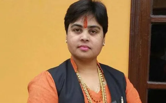 1 killed and 3 injured in celebratory firing by Hindu Mahasabha leader Sadhvi and her guards