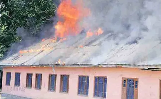 Kashmir: Fire destroys panchayat house; govt school in separate incidents