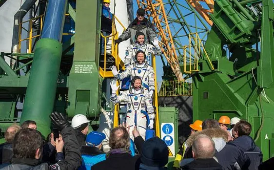 Russian spacecraft Soyuz delivers three astronauts to International space station