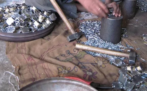 Legendary lock industry in Aligarh hit hard by note ban  