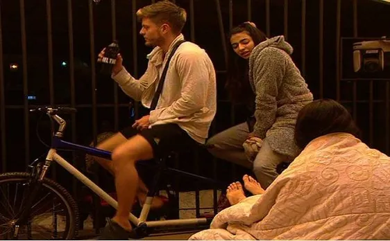 Bigg Boss 10, day 45: Jason Shah, Bani J work hard to complete Luxury Budget task