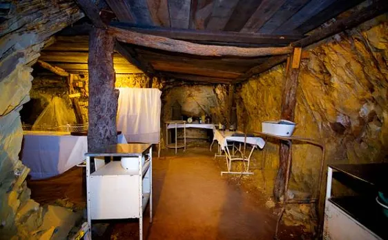 Terrified Pakistani Kashmir residents rush to build underground bunkers amid growing terror fear