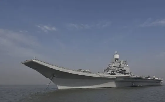 PM Modi salutes bravery of Indian Navy personnel on Navy Day