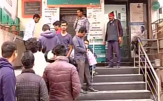  Demonetisation: Banks open after a dayâ€™s break as cash crunch continues to hurt people