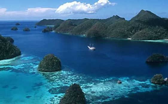 Eastern Indonesia hit by 6.0 magnitude undersea earthquake