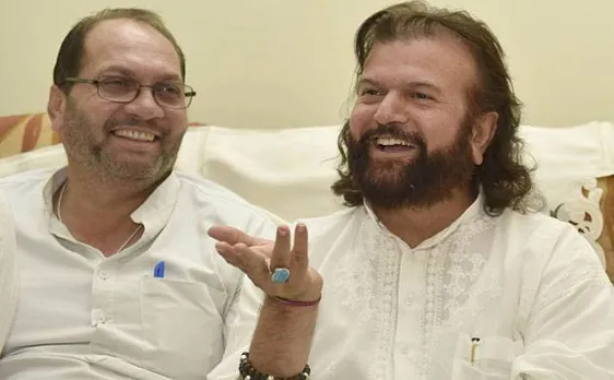 Famous Sufi singer Hans Raj Hans quits Congress, joins BJP 