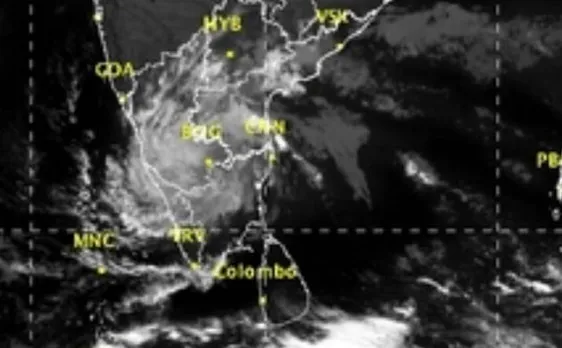Cyclone Vardah update from Tamil Nadu: 12,000 people rescued by 19 NDRF teams, take shelter in 300 relief camps