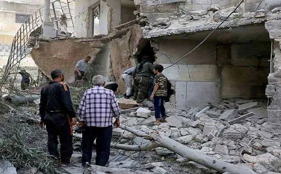 Aleppo evacuation suspended after rebels open fire on convoy