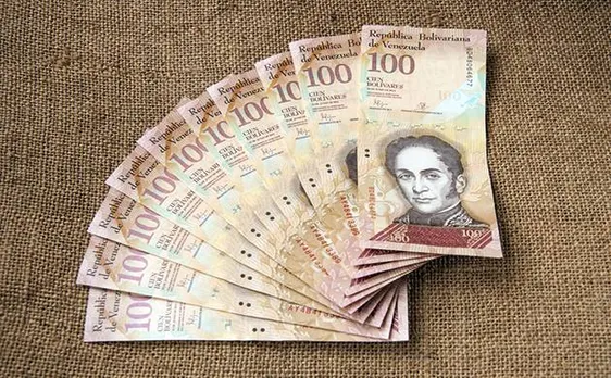 Amidst chaos and protests, Venezuela delays demonetisation of largest currency bills