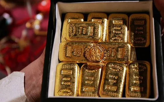 Two people held at Mumbai airport with 16 kg gold